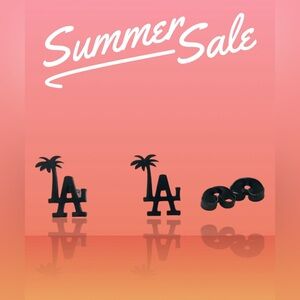 Los Angeles Dodgers Palm Tree stud earrings